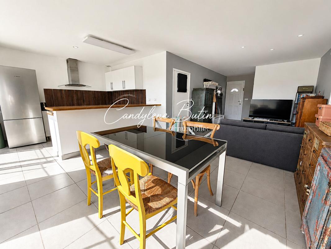 MONTADY Villa T5 avec piscine, 4 chambres et garage 3