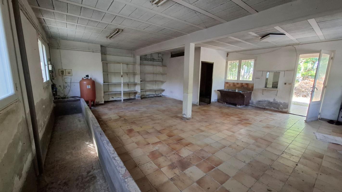 HYERES Maison à rénover - Hyères Olbius Riquier-126 m2 avec 11 800 m2 de terrain agricole 10