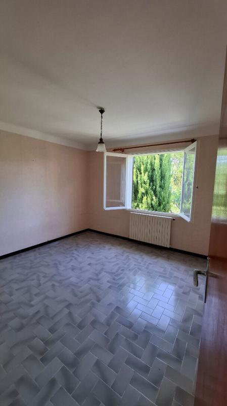 HYERES Maison à rénover - Hyères Olbius Riquier-126 m2 avec 11 800 m2 de terrain agricole 7