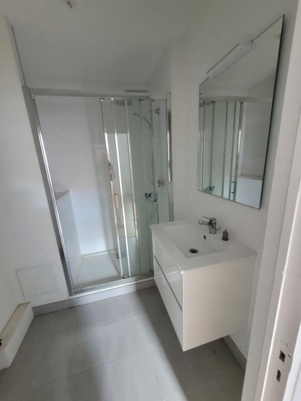 LILLE Rue nationale à Lille Appartement 1 chambre 8