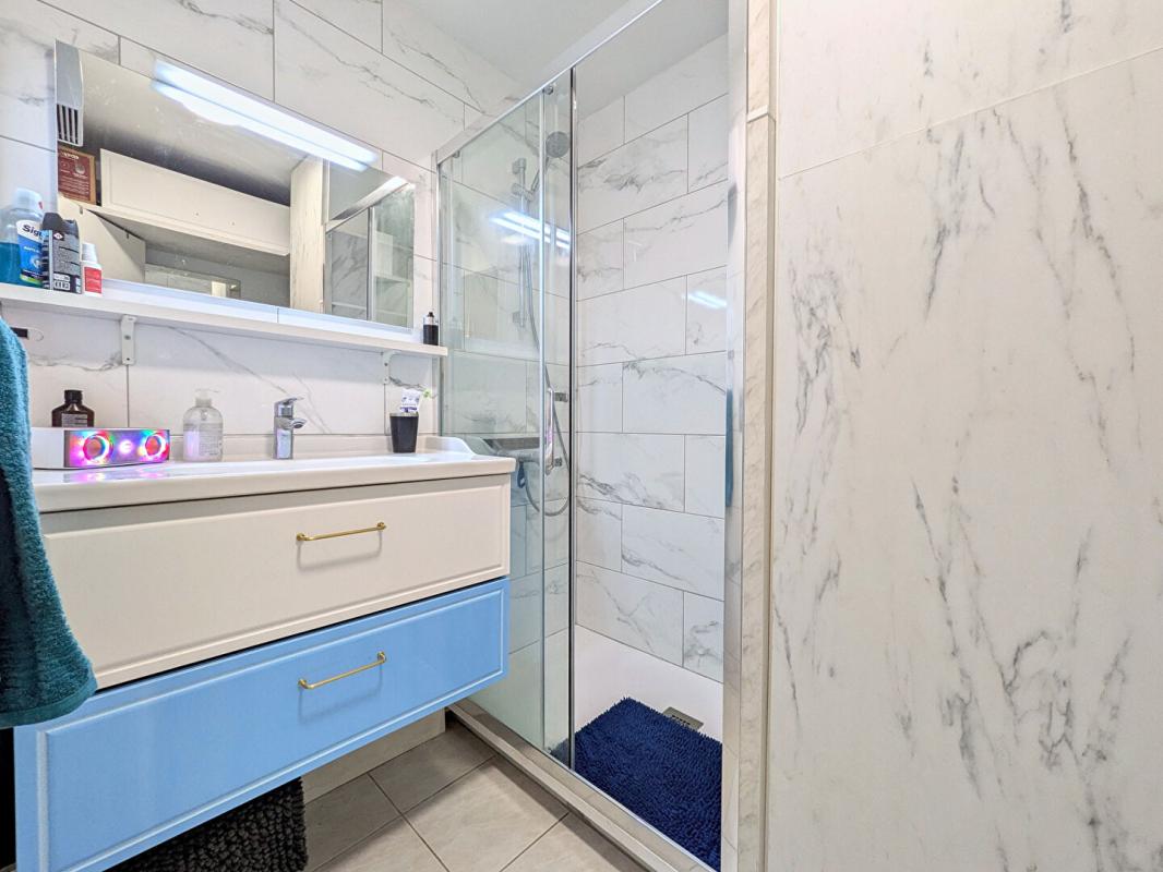 FLINS-SUR-SEINE Appartement Flins Sur Seine 2 pièce(s) 46 m2 9