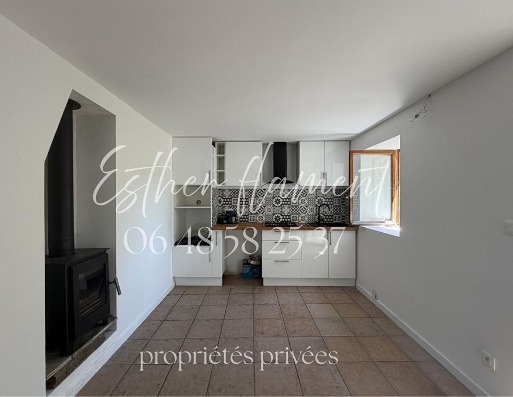 THOIRAS MAISON EN PIERRE, 2 HABITATIONS AVEC SOURCE et PUITS SUR 2500 m2 PROCHE ANDUZE 12