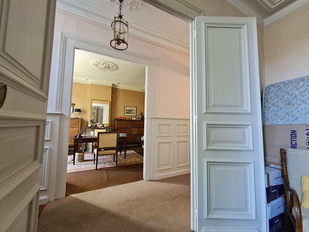 LA ROCHELLE Maison Bourgeoise La Rochelle 10 pièce(s) 265 m2 5