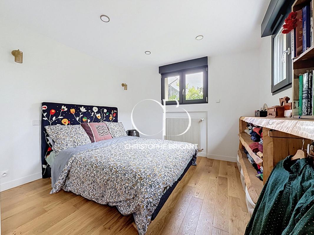 VILLEJUIF Maison d'exception, rénovée, sans vis-à-vis de 6 pièces 128 m2 10