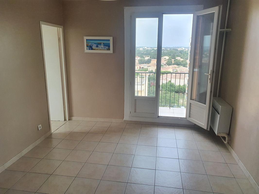 SORGUES Appartement  3 pièce(s) 54 m2 1