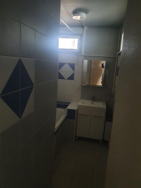 SORGUES Appartement  3 pièce(s) 54 m2 5