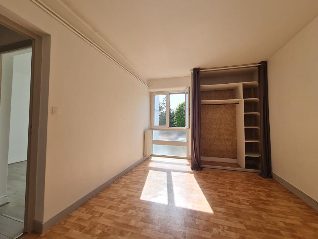 LA ROCHELLE Appartement La Rochelle 4 pièces74 m2 avec balcon, cave et ascenseur 6