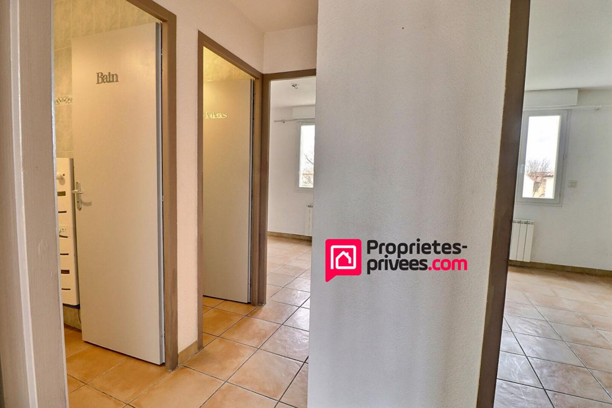 UZES Uzes, proche centre ville , appartement avec terrasse et parking 8