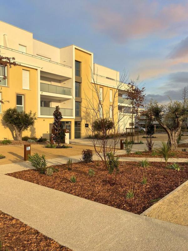 SAUVIAN Baigné de lumière à Sauvian, T3 plein Ouest et douceur de vivre à pied 8