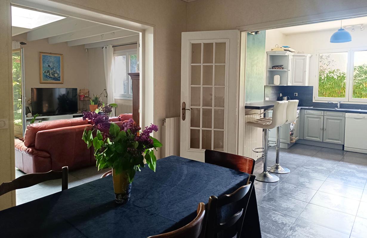 LE PERREUX-SUR-MARNE Maison Familiale 6 pièces 118m² LE PERREUX SUR MARNE (94170) 6