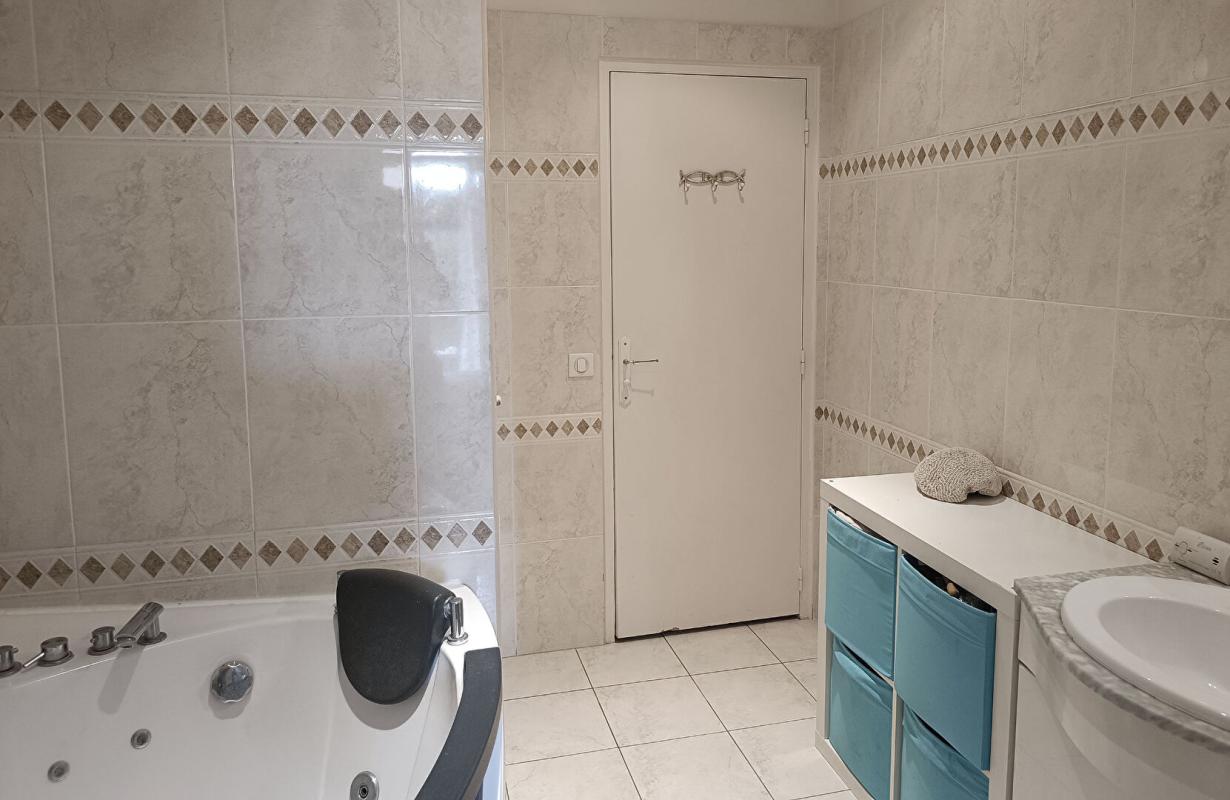 LE PERREUX-SUR-MARNE Maison Familiale 6 pièces 118m² LE PERREUX SUR MARNE (94170) 8