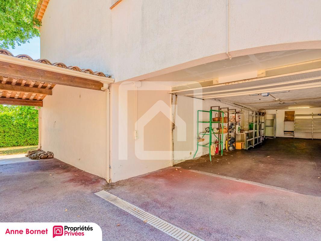 LE ROURET Propriété 7 pièces 301 m2 avec parc paysager et piscine - LE ROURET 16