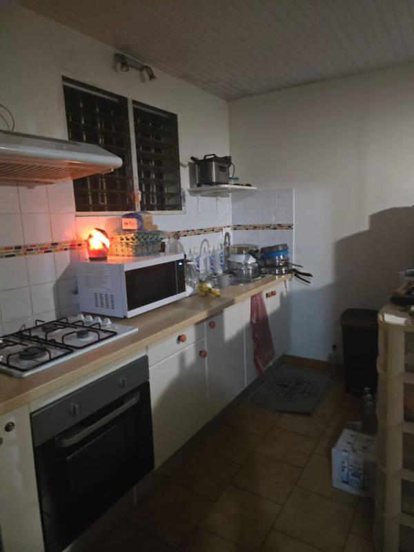 SAINT-JOSEPH Appartement 2 pièce(s) 2