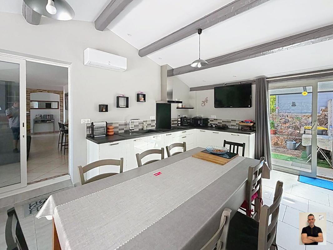 BRIGNOLES Maison Brignoles 4 pièce(s) 130 m2 8
