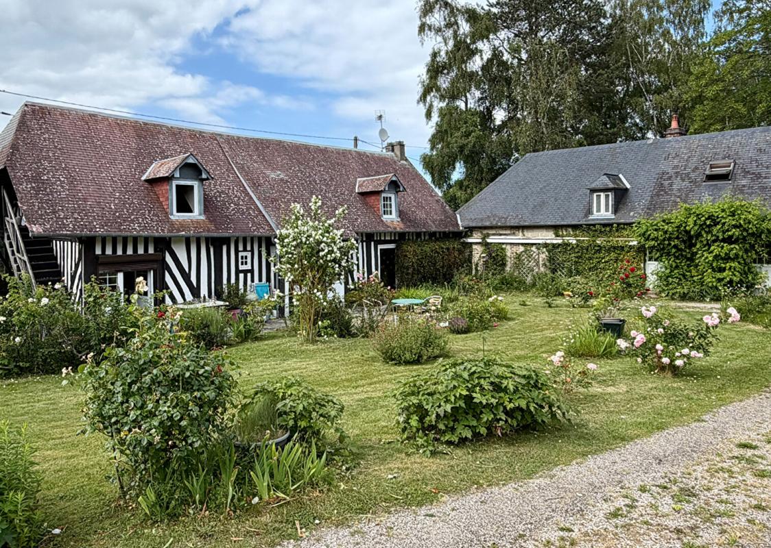 TROUVILLE-SUR-MER Propriété Normande et son jardin arboré. Trouville Sur Mer 8 pièce(s) 200 m2 1