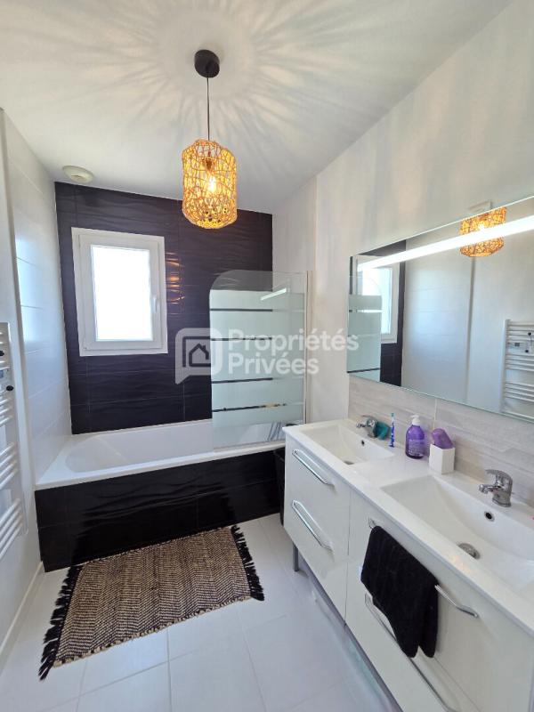 CHATEAUNEUF-DU-RHONE Maison 4 pièces 110 m2 11