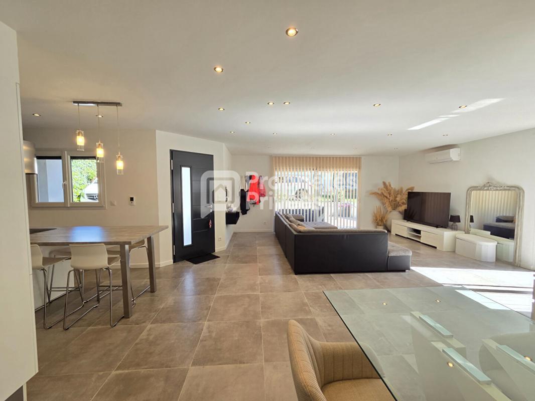 CHATEAUNEUF-DU-RHONE Maison 4 pièces 110 m2 4