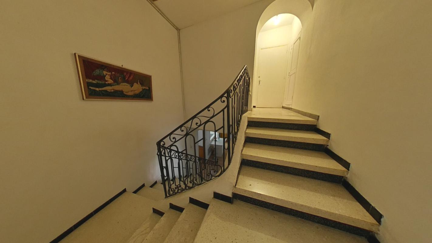 OUVEILLAN Maison de village à Ouveillan 8 pièces - 240 m² avec extèrieur 8