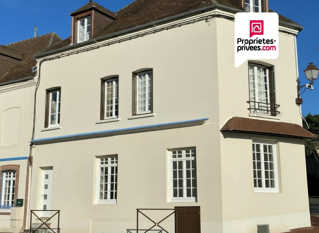 NONANCOURT Appartement NONANCOURT centre ville 1 pièce(s) 28.9 m2 1er étage cuisine séjour séparé 55000 FAI 1