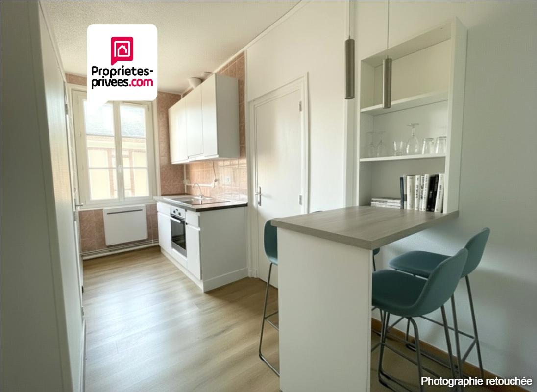 NONANCOURT Appartement NONANCOURT centre ville 1 pièce(s) 28.9 m2 1er étage cuisine séjour séparé 55000 FAI 2