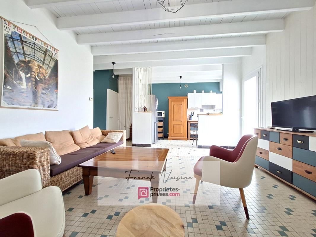 MOUCHAMPS A VENDRE à Mouchamps Centre bourg, maison de 74 m2 avec 2 chambres et un bureau 1