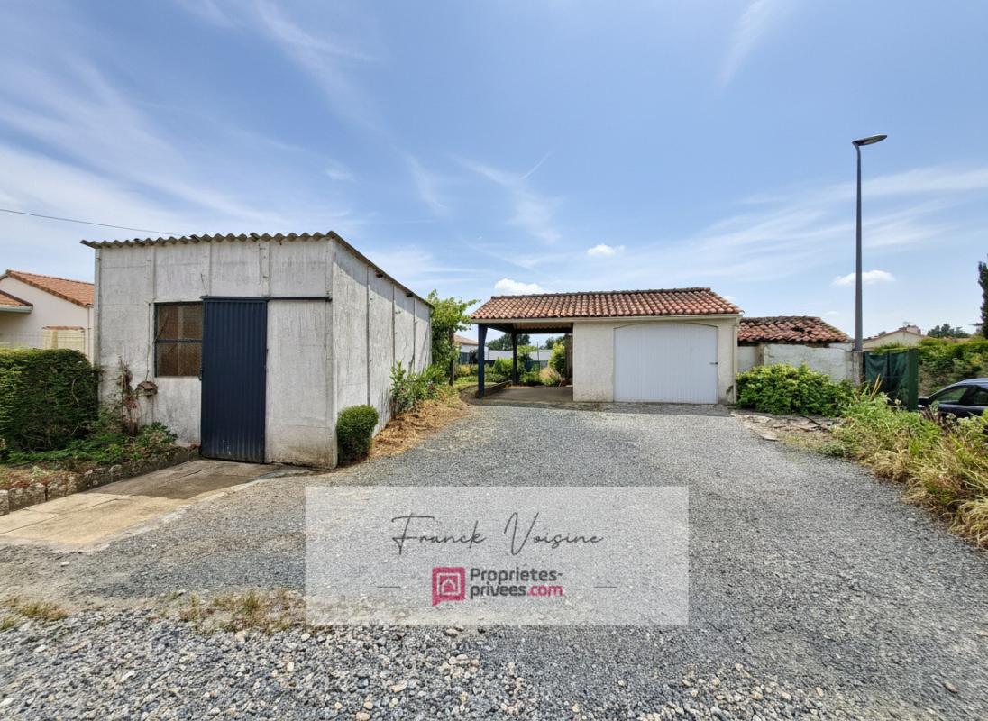 MOUCHAMPS A VENDRE à Mouchamps Centre bourg, maison de 74 m2 avec 2 chambres et un bureau 7