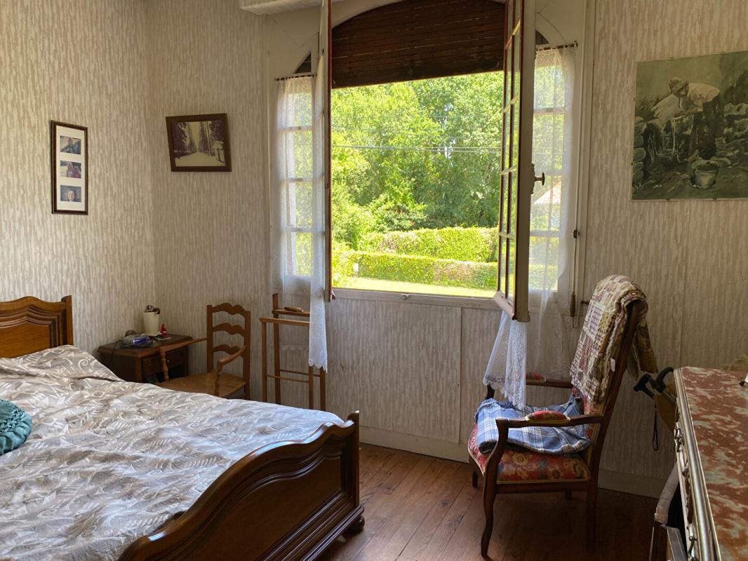 SALIES-DE-BEARN Maison néo basque de 5 pièces avec grand jardin 6