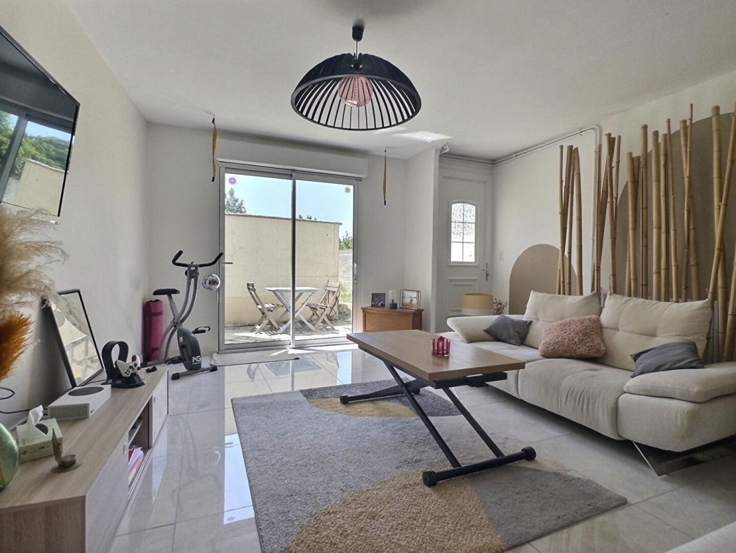 PRAHECQ Maison Prahecq 3 pièce(s) 594 m2 1