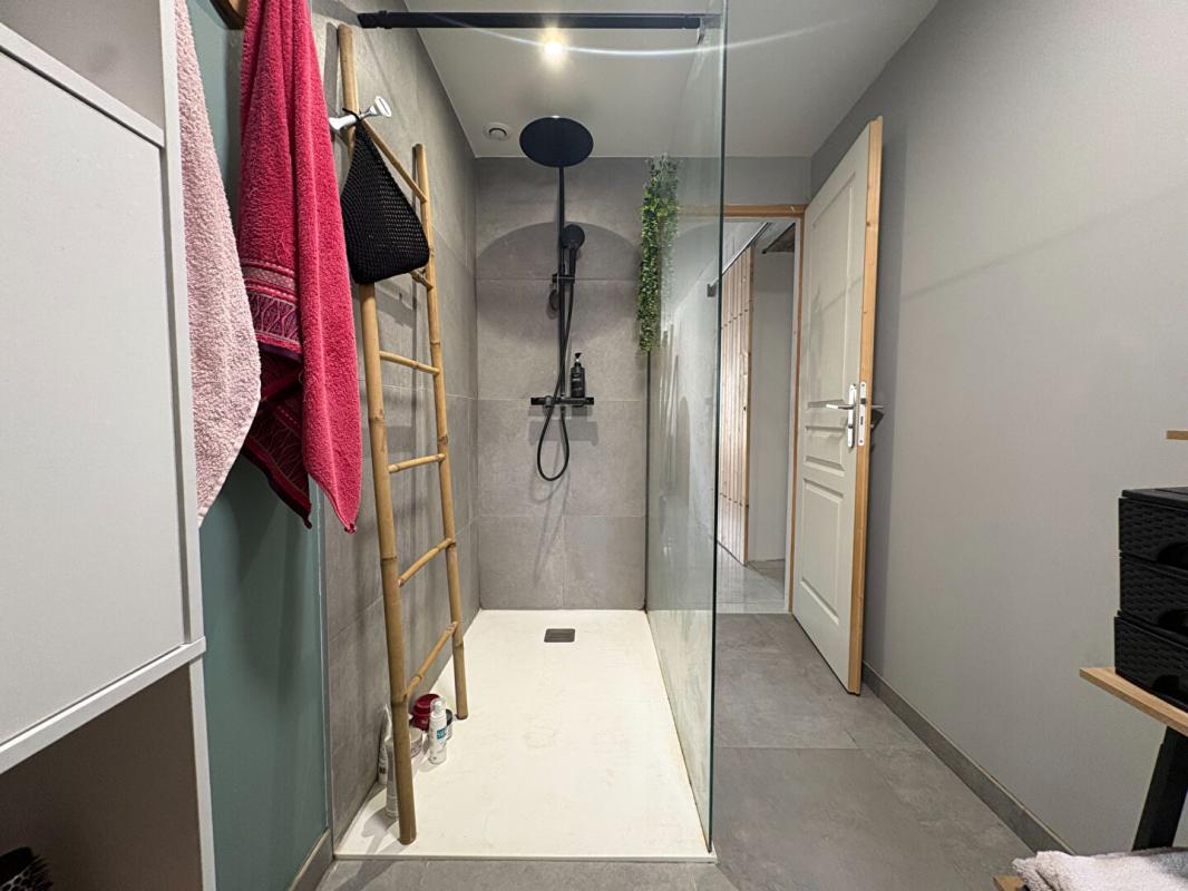 PRAHECQ Maison Prahecq 3 pièce(s) 594 m2 10