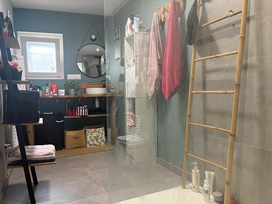 PRAHECQ Maison Prahecq 3 pièce(s) 594 m2 11