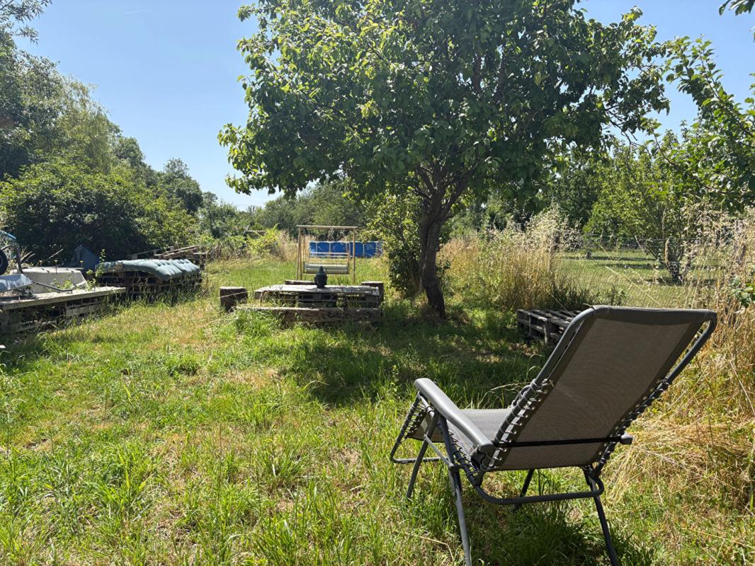 PRAHECQ Maison Prahecq 3 pièce(s) 594 m2 17