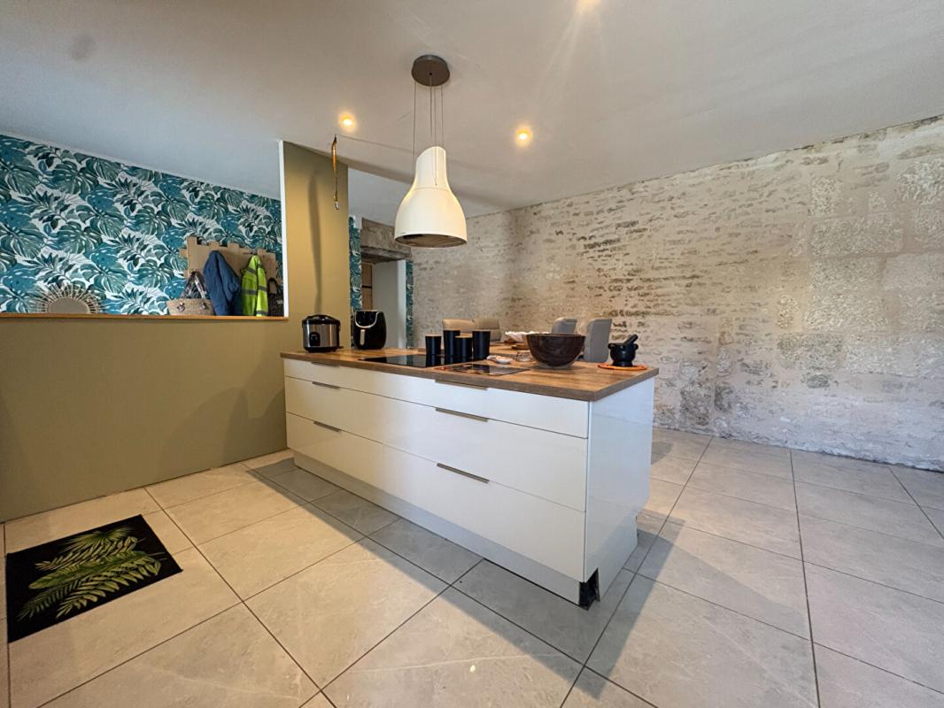PRAHECQ Maison Prahecq 3 pièce(s) 594 m2 5