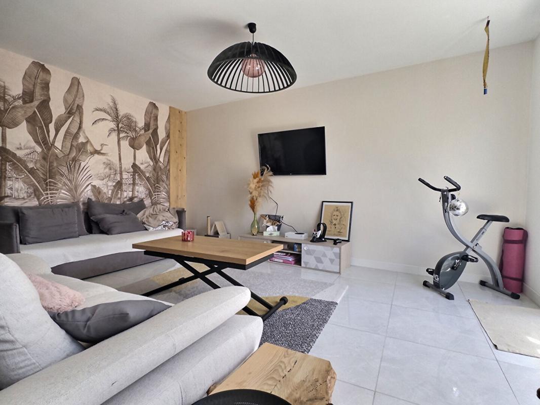 PRAHECQ Maison Prahecq 3 pièce(s) 594 m2 8