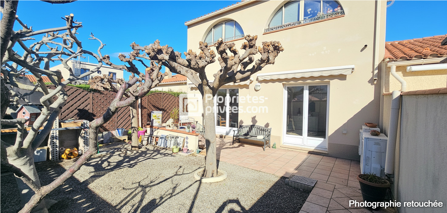 SAINT-CYPRIEN Maison Saint Cyprien secteur port 4 pièces de 165 m2 18