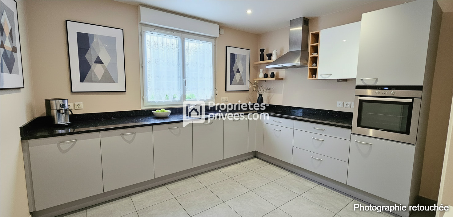 SAINT-CYPRIEN Maison Saint Cyprien secteur port 4 pièces de 165 m2 8