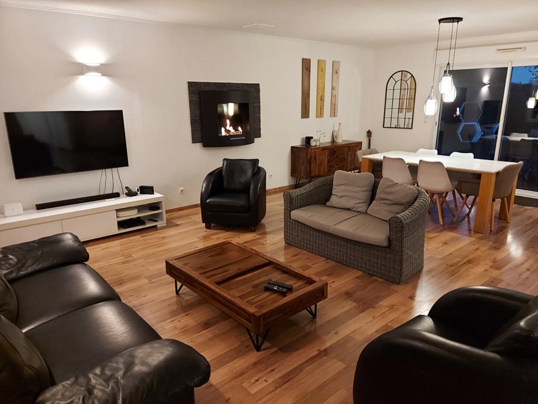SAINT-QUENTIN Maison avec Piscine, 3 chambres dans un village proche de Saint-Quentin 3