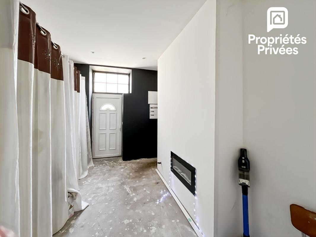 SAINT-ANDRE-DE-CUBZAC Maison en pierre - 287m2 - 5 chambres - 4entrées indépendantes : famille, colocation ou investissement, à vous de choisir 5