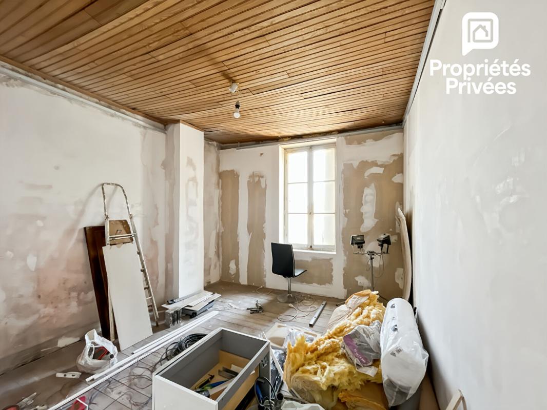 SAINT-ANDRE-DE-CUBZAC Maison en pierre - 287m2 - 5 chambres - 4entrées indépendantes : famille, colocation ou investissement, à vous de choisir 8