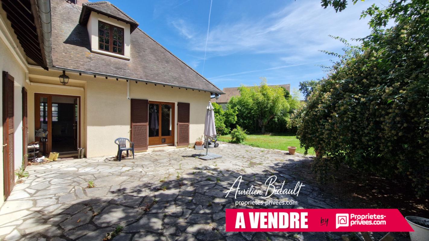 SAINT-REMY-SUR-AVRE Maison 5 pièces 151 m² Saint-Rémy-Sur-Avre 1