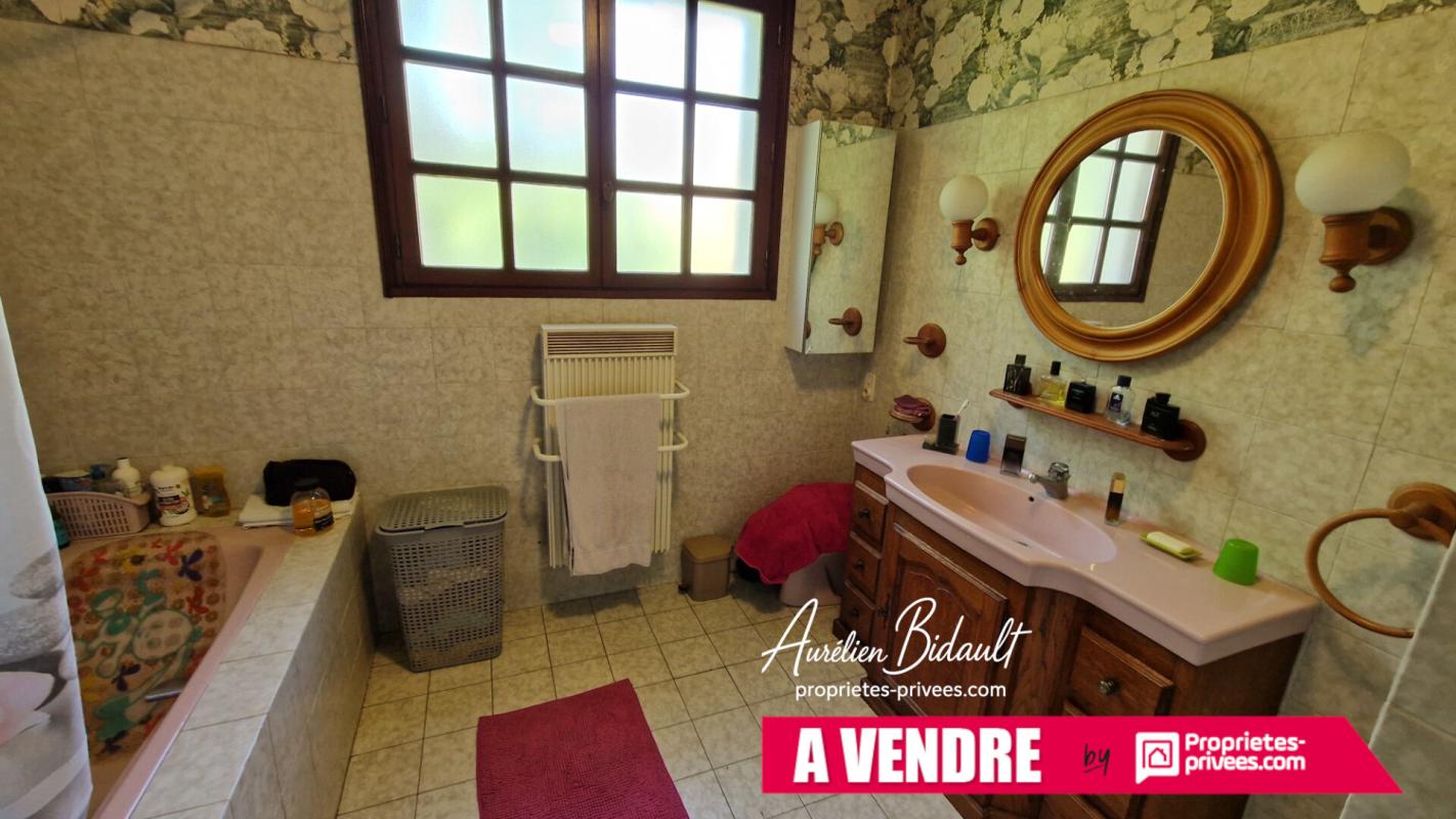 SAINT-REMY-SUR-AVRE Maison 5 pièces 151 m² Saint-Rémy-Sur-Avre 11