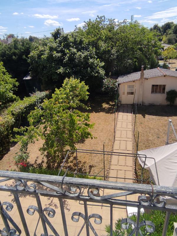 CHATELLERAULT Maison 7 pièces 133 m2  avec jardin 4