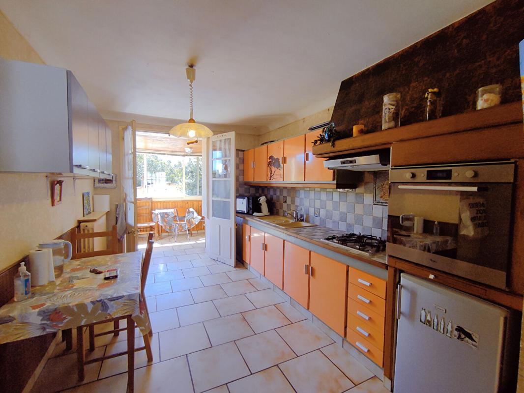 CHATELLERAULT Maison 7 pièces 133 m2  avec jardin 7