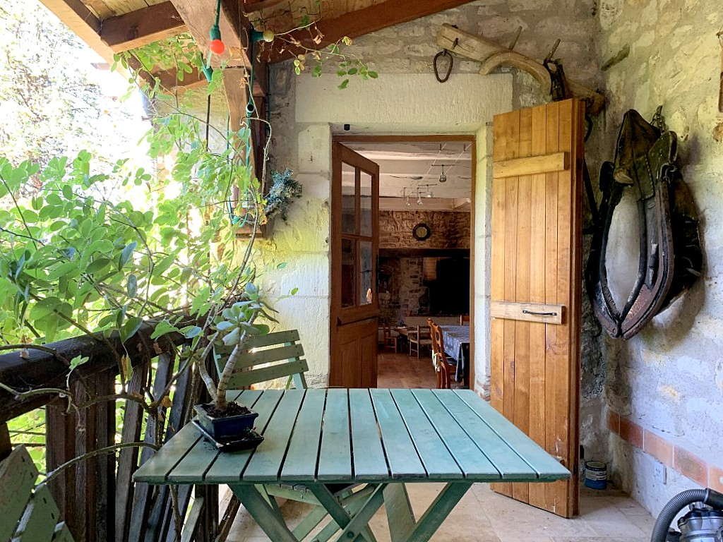 MONTCUQ 46800 Montcuq -Propriété de caractère 420 m², 11 chambres, piscine et espace bien-être sur 2,5 ha 7