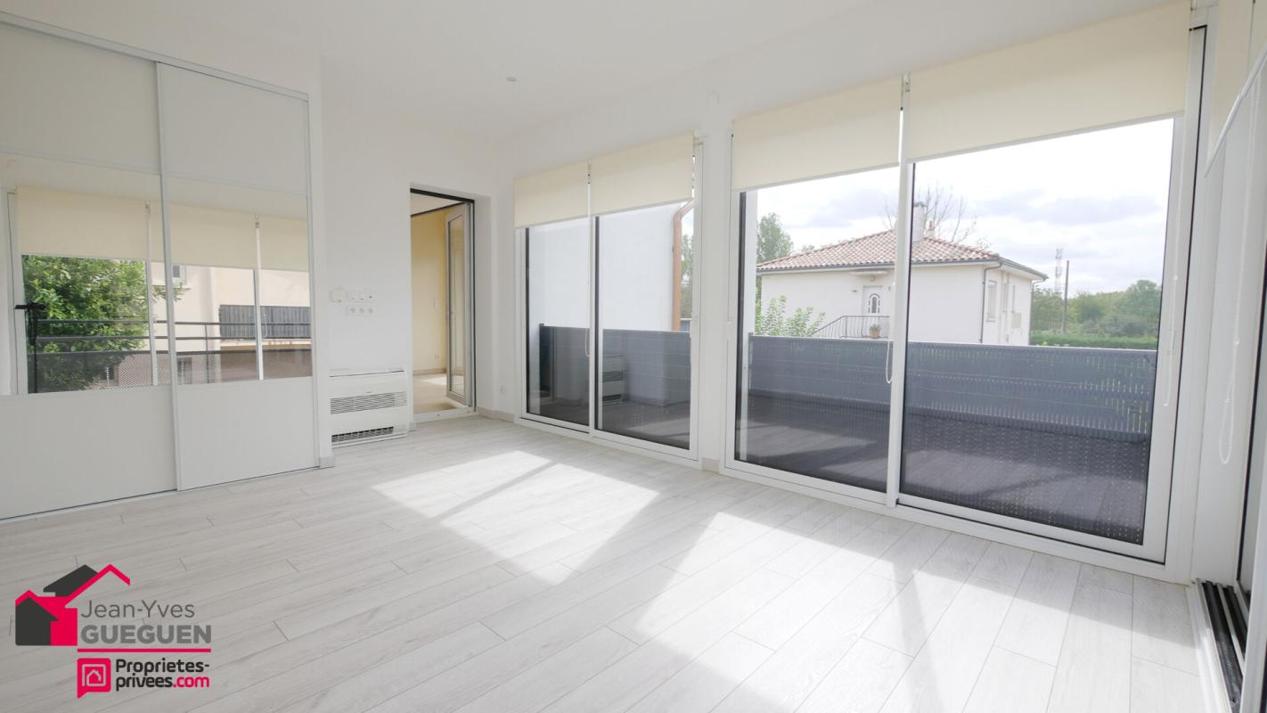 LABEGE Rare Maison-Appart rénové Labège - Véranda 18m², Garage, Métro C 5