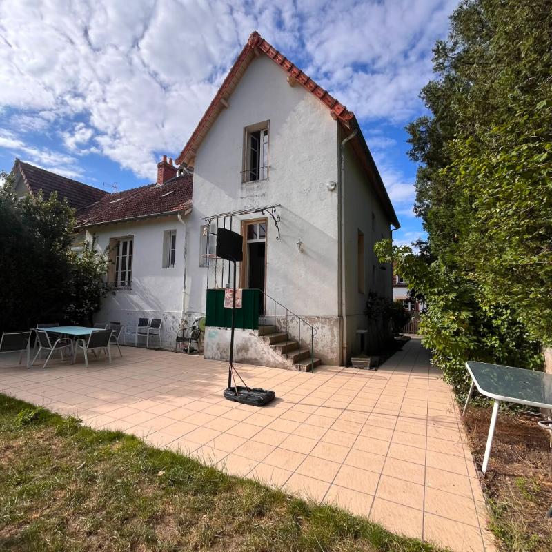 YZEURE Maison Yzeure 4 chambres 8