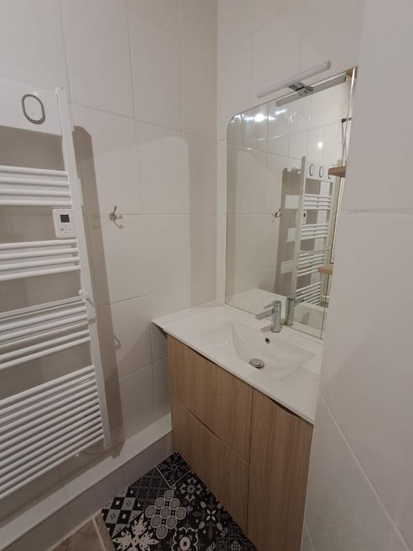 SAINT-MARTIN-DES-FONTAINES Maison de ville rénovée ? 3 chambres ? Idéal primo-accédants ou investissement locatif 9