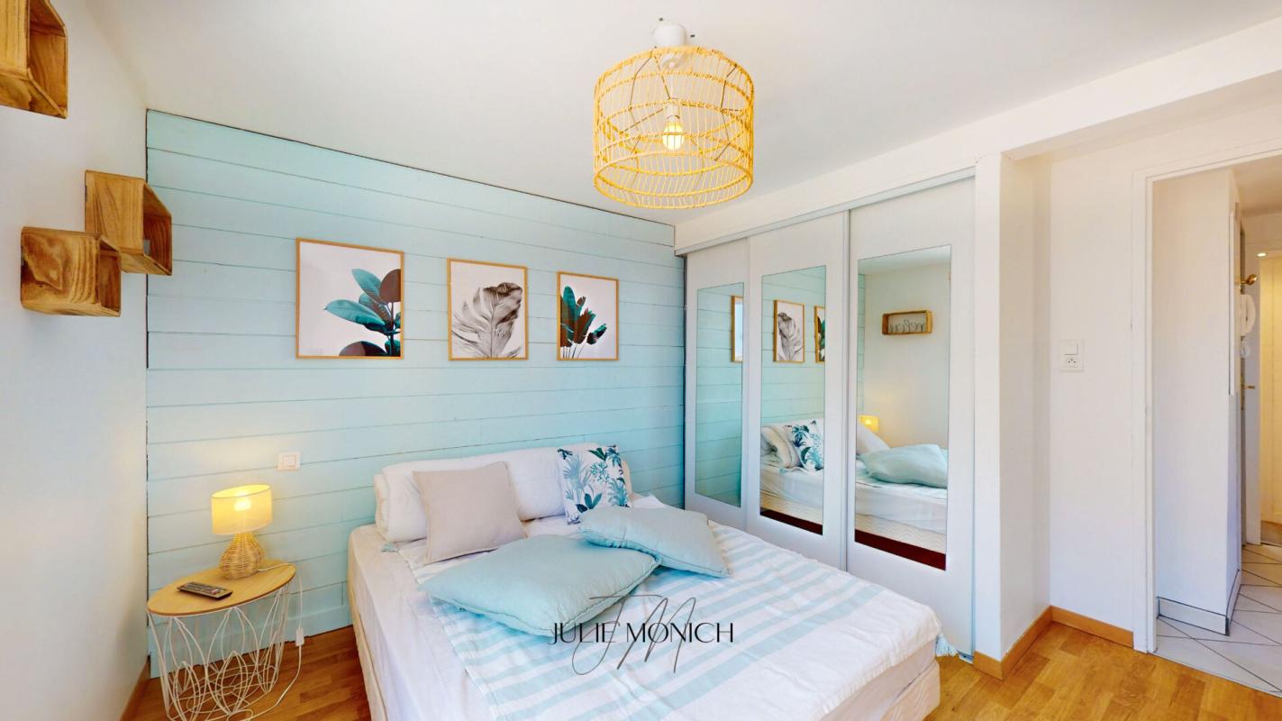 CERBERE A deux pas de la plage, 3 chambres, parking 7