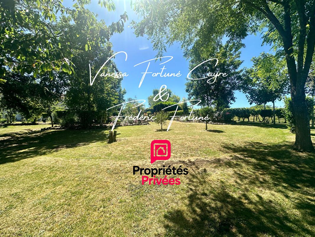 MONTLIEU-LA-GARDE MAISON FAMILIALE 138 M² TERRAIN CONSTRUCTIBLE 2 150 M² PANNEAUX SOLAIRES FORT POTENTIEL D'AMÉNAGEMENT 14
