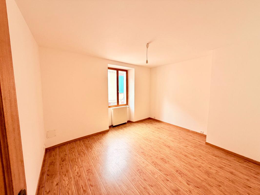 JOIGNY Maison de ville a Joigny 4 pièce(s) 82 m2 8