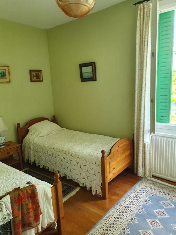 ARGENTON-SUR-CREUSE Maison 3 chambres 110 m2 sur beau terrain clos et arboré 12